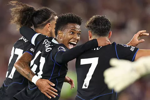 من صدفة تكتيكية إلى واقع فعال.. تشيلسي يكتشف سر قوته الهجومية أمام وست هام (تحليل)